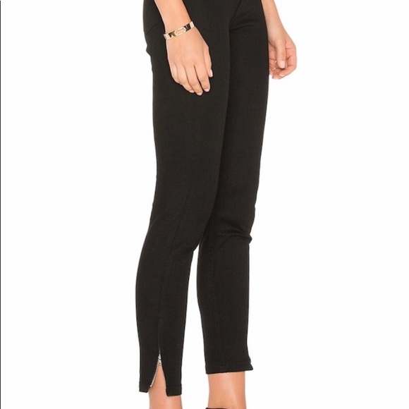 A.P.C. Mega Moulant Jeans in Noir - Picture 3 of 6